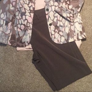 Chico’s size 0 taupe pants